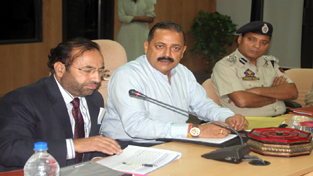 Union Minister Dr Jitendra Singh presiding over a meeting of district administration at Kishtwar.