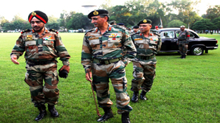 Army Commander K J Singh arriving at Tiger Division.