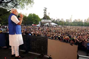 Prime Minister, Narendra Modi addressing the Global Citizen Festival, at Central Park, in New York on Sunday. (UNI )