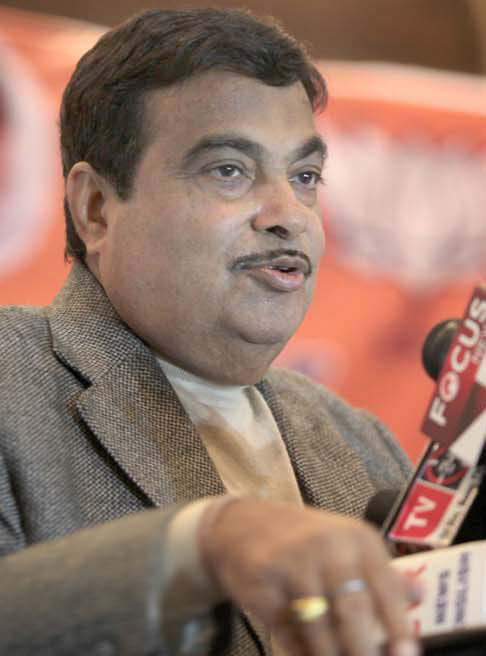 Some Politicians Trying To Communalize Situation For Votes: Gadkari ...