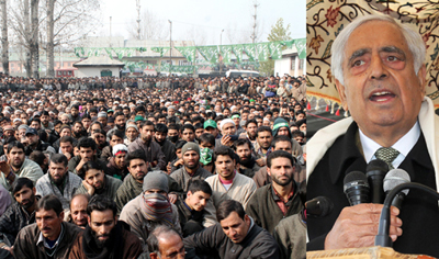 PDP patron Mufti Mohammad Sayeed addressing a gathering at Pulwama.
