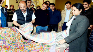 MoS Information, Education & Culture Priya Sethi during her visit to Special Handloom Expo-2014-15 at Katra on Tuesday.