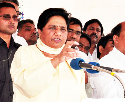 BSP supremo Mayawati addressing supporters after paying tribute to Dr Bhimrao Ambedkar on his birth anniversary at Ambedkar Park in Lucknow on Tuesday. (UNI )