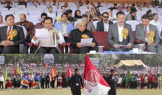 Chief Minister, Mufti Mohammad Sayeed and Union Sports Minister, Sarbananda Sonowal and other dignitaries during the inaugural function of 61st National School Games in Football at Bakshi Stadium in Srinagar.