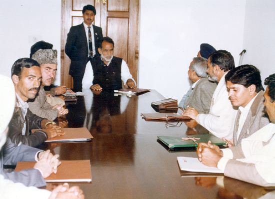 Refugee leaders’ meeting with the then Prime Minister Chander Shekhar in New Delhi in 1990 (File Photo).