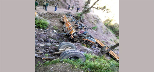 Wreckage of bus lying on the spot at Keya near Ramnagar on Friday. -Excelsior/ K Kumar