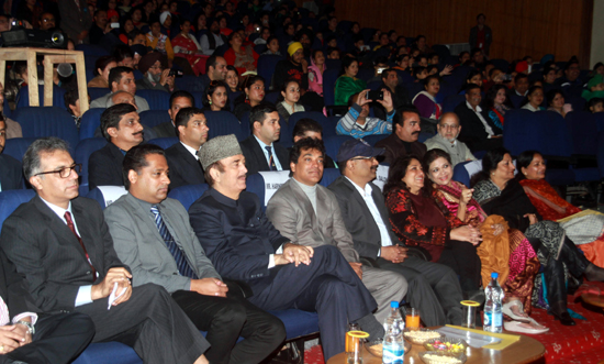 Dignitaries including Ghulam Nabi Azad during Annual Day programme by Banyan International School.