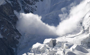 'Medium danger' avalanche warning for Jammu and Kashmir'Medium danger' avalanche warning for Jammu and Kashmir