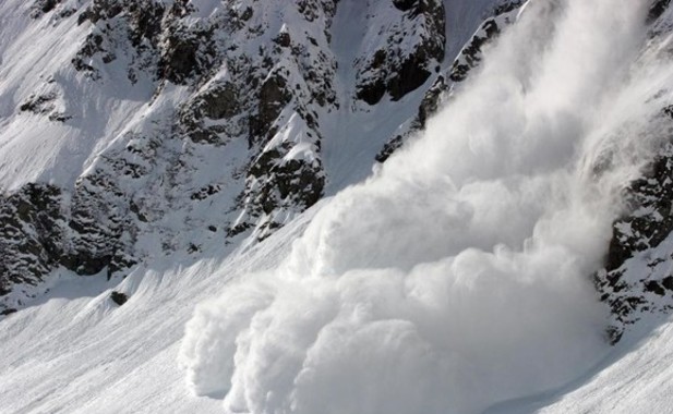'Medium danger' avalanche warning in Kargil