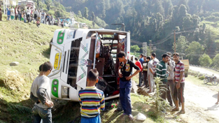 Ill-fated vehicle after accident at village Chani in tehsil Bhaderwah. —Excelsior/Tilak Raj