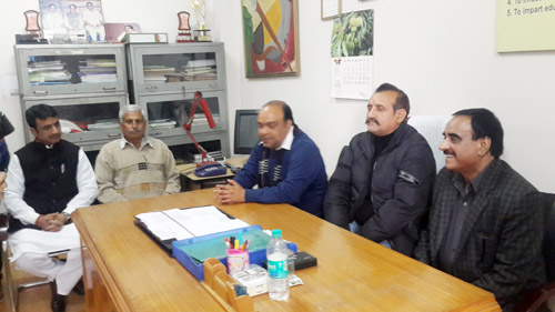 Manmohan Singh Katoch, Observer IC J&K and Subhash Mangleta, Coordinator of J&K, MoS Himachal Pradesh during a meeting of DCC at Paloura in Jammu.