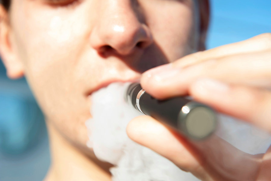 New generation vape pens may boost desire to smoke in teens