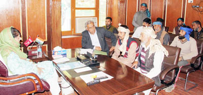 Chief Minister Mehbooba Mufti interacting with a deputation in Srinagar on Thursday.