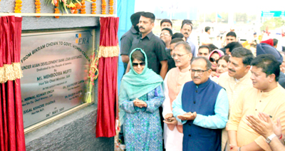 Chief Minister Mehbooba Mufti inaugurating flyover in Jammu on Saturday. -Excelsior/Rakesh