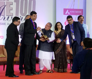 Gagan and Gunjan of VKC Nuts Pvt Ltd receiving award from Union Minister for MSME, Kalraj Misra at New Delhi.