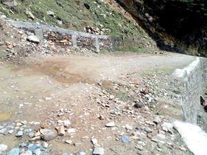 A view of Gandoh-Jaie-Bhaderwah road abandoned by JKPCC and R&B.