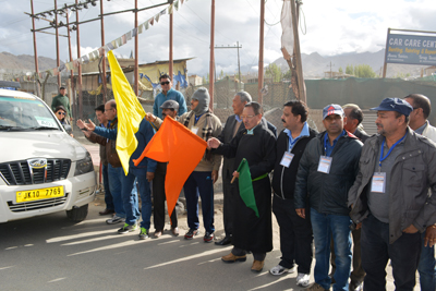 LAHDC Chairman Dr Sonam Dawa and Ladakh Affairs and Cooperative Minister Chering Dorjay flagging off Yatra to Chota Kailash. -Excelsior/ Morup Stanzin
