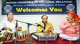 Artists presenting a unique fusion of Flute and Santoor in a musical concert organised by ICCR Jammu.