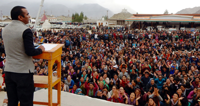 LBA leader addressing protest rally at Leh on Thursday. —Excelsior/Morup Stanzin