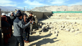 DC Leh and other officers during anti-encroachment operation in Leh on Saturday. -Excelsior/Morup Stanzin