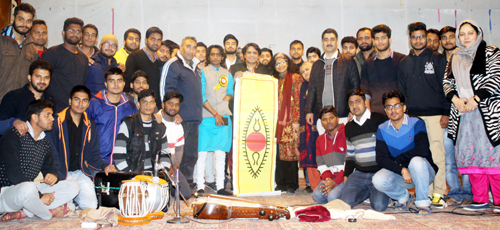 Artists posing along with dignitaries during SPIC MACAY Circuit in Valley.