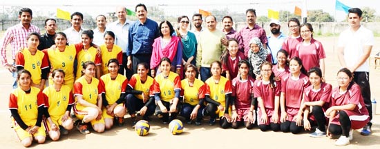 Winners of Volleyball final of Sports Tourney 2018 posing for a group photograph along with dignitaries at GCW Gandhi Nagar in Jammu.