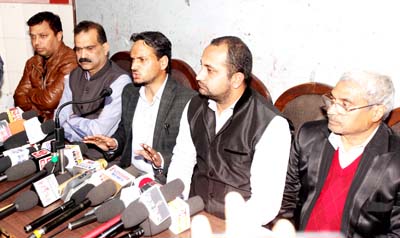 Nowshera JAC members- Bharat Bhushan, Ravikant and others addressing joint press conference at Jammu on Monday. -Excelsior/ Rakesh