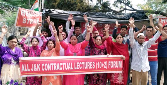 Contractual Lecturers protesting for their regularization.