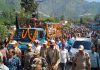 Thousands of people participating in funeral of martyr Kamal Kishore at Reasi on Thursday. —Excelsior/Karandeep Singh
