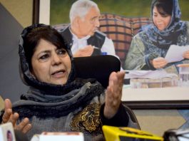 PDP president Mehbooba Mufti addressing a press conference in Srinagar on Friday. —Excelsior/Shakeel