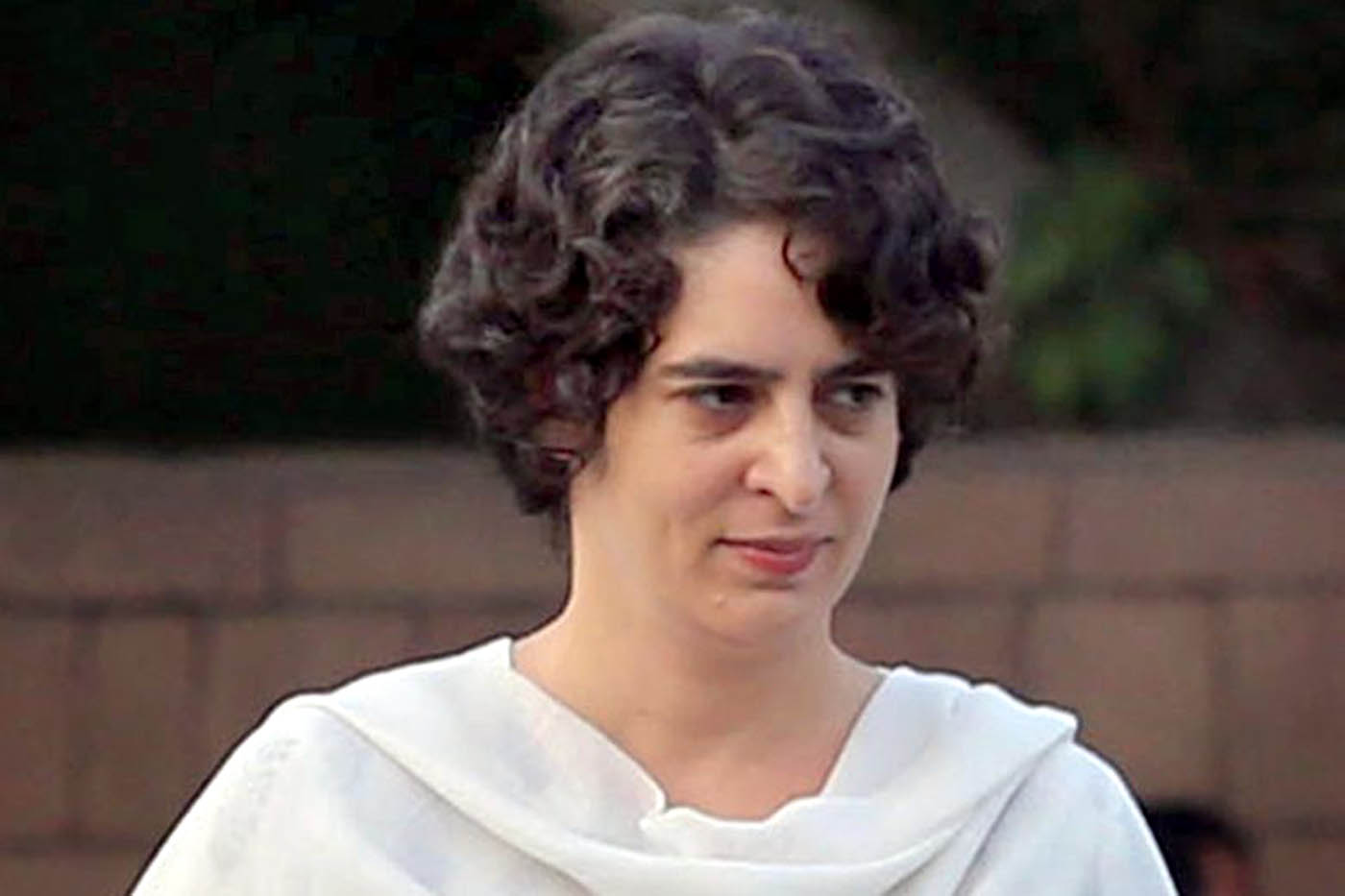 Deeply pained by deaths of children in UP accident: Priyanka Gandhi offers  condolences to victims' families - India Today