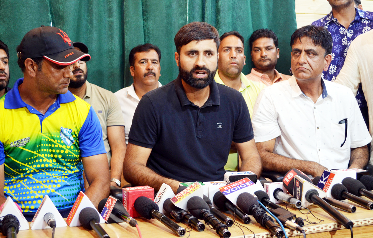 International Cricketers Parvez Rasool addressing media persons in Srinagar on Tuesday.