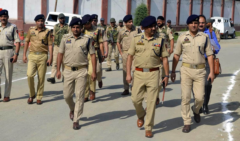DGP Dilbagh Singh during South Kashmir tour on Tuesday.