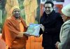 Bollywood actor Govinda meet Uttar Pradesh CM Yogi Adityanath on Sunday.