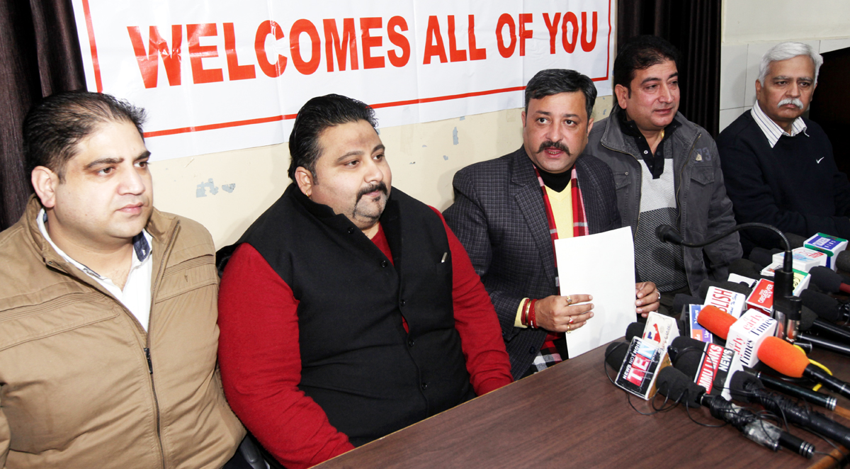 Team Jammu Chairman Zorawar Jamwal addressing a press conference at Jammu on Thursday.— Excelsior/Rakesh