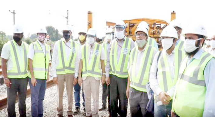 Dignitaries during inspection of NTC working site on Khurja-Dadri section of the Eastern Dedicated Freight Corridor.