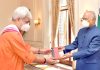 Manoj Sinha, Lieutenant Governor of J&K meeting President Ram Nath Kovind at Rashtrapati Bhavan in New Delhi on Monday. (UNI)