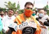 BJP J&K president Ravinder Raina talking to reporters at Kathua on Friday. —Excelsior/Pardeep