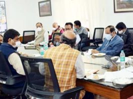 Lieutenant Governor Manoj Sinha reviewing B2V3 achievements in Srinagar on Sunday.