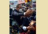 Senior Congress leader Ghulam Nabi Azad arriving to rousing reception in Jammu on Friday. -Excelsior/Rakesh