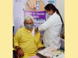 Lieutenant Governor Manoj Sinha getting COVID vaccine in the GMC Jammu on Thursday.