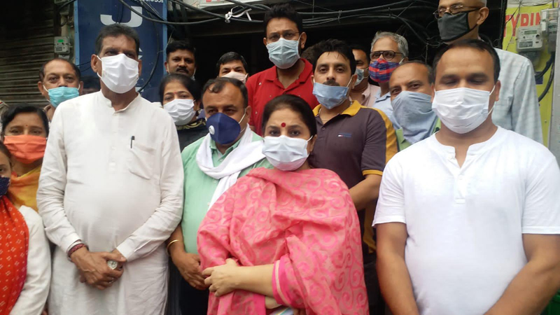 Former Minister, Priya Sethi during her visit to locality near GGM Science College, Jammu on Thursday.