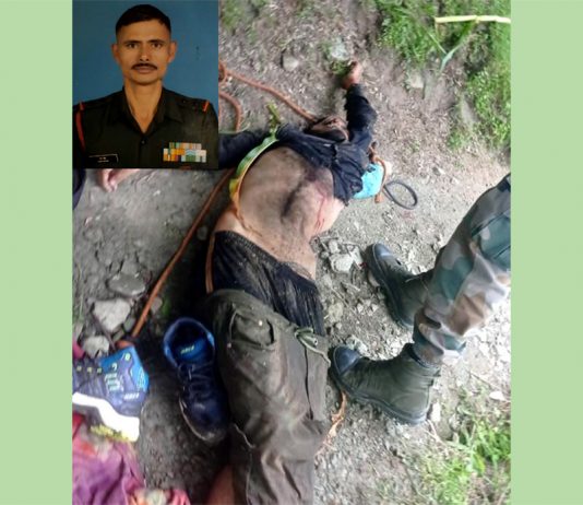 Militant killed in Thannamandi encounter and (inset) Martyr JCO Ram Singh. —Excelsior/Gafoor Bhat