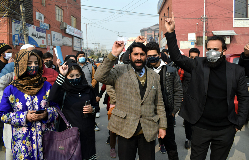 Law students protesting in Srinagar on Monday. —Excelsior/Shakeel