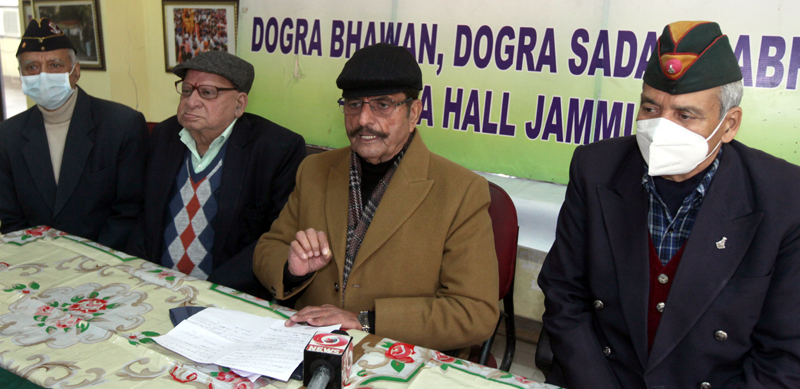 Thakur Gulchain Singh Charak addressing a press conference at Jammu on Thursday. —Excelsior/Rakesh