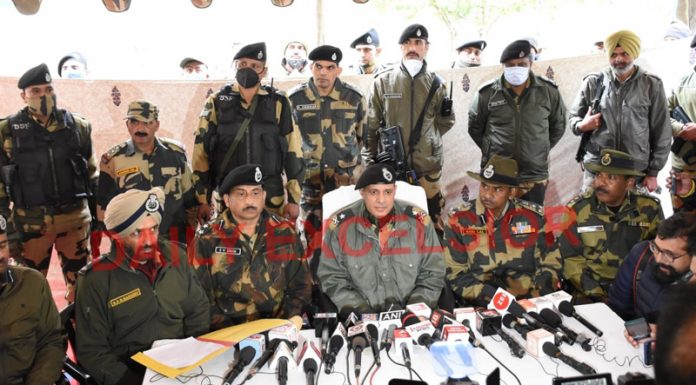 IG BSF Jammu D K Boora addressing a press conference in Samba on Sunday. —Excelsior/Nischant