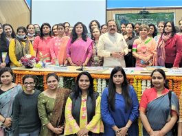 Union Minister Dr Jitendra Singh posing for photograph with successful women scientists from across the country, after releasing book containing 75 success stories of Indian Women Scientists, to mark International Women’s Day in the 75th year of independence, at New Delhi on Tuesday.