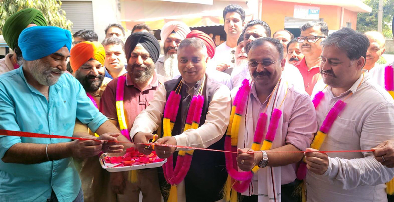 BJP leaders inaugurating Supper 99+ Multi brand store at Govind Nagar Jammu on Sunday.
