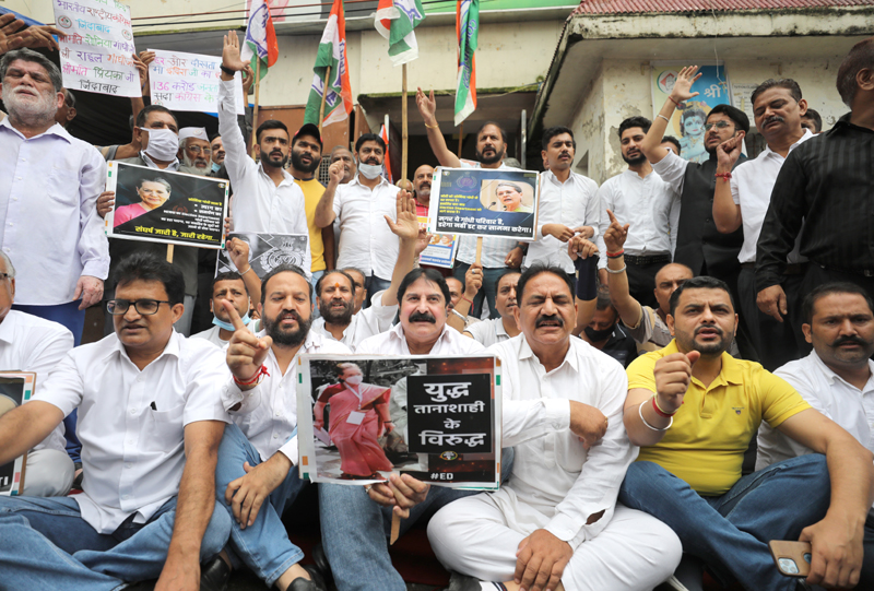 Cong activists staging protest in Jammu on Wednesday. — Excelsior/Rakesh