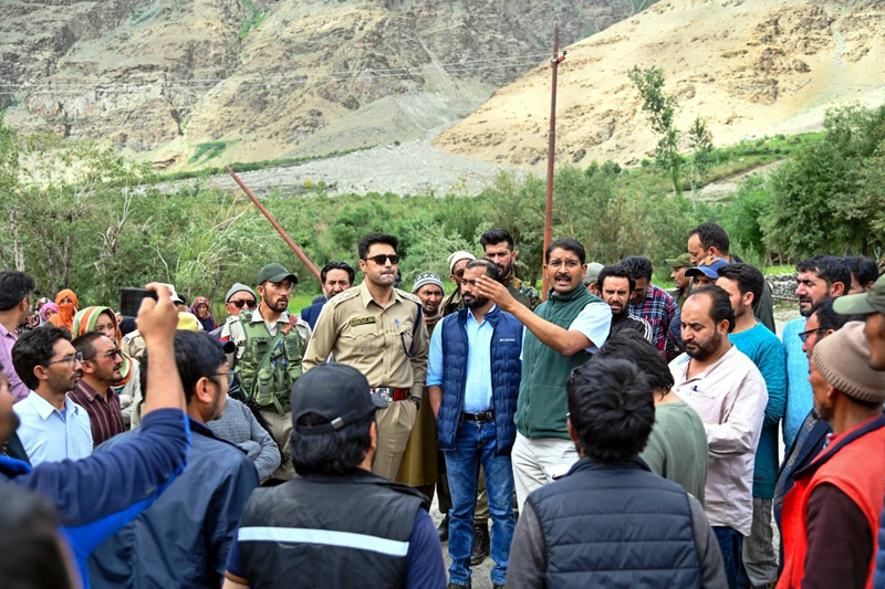 Divisional Commissioner Ladakh, Saugat Biswas during visit to flood-hit areas of Kargil.